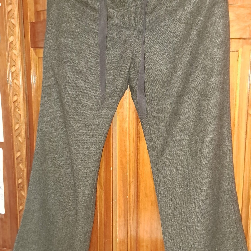 MaxMara Weekend Wool-Blend Wide Leg Trousers – Women’s Size 6 (W6)